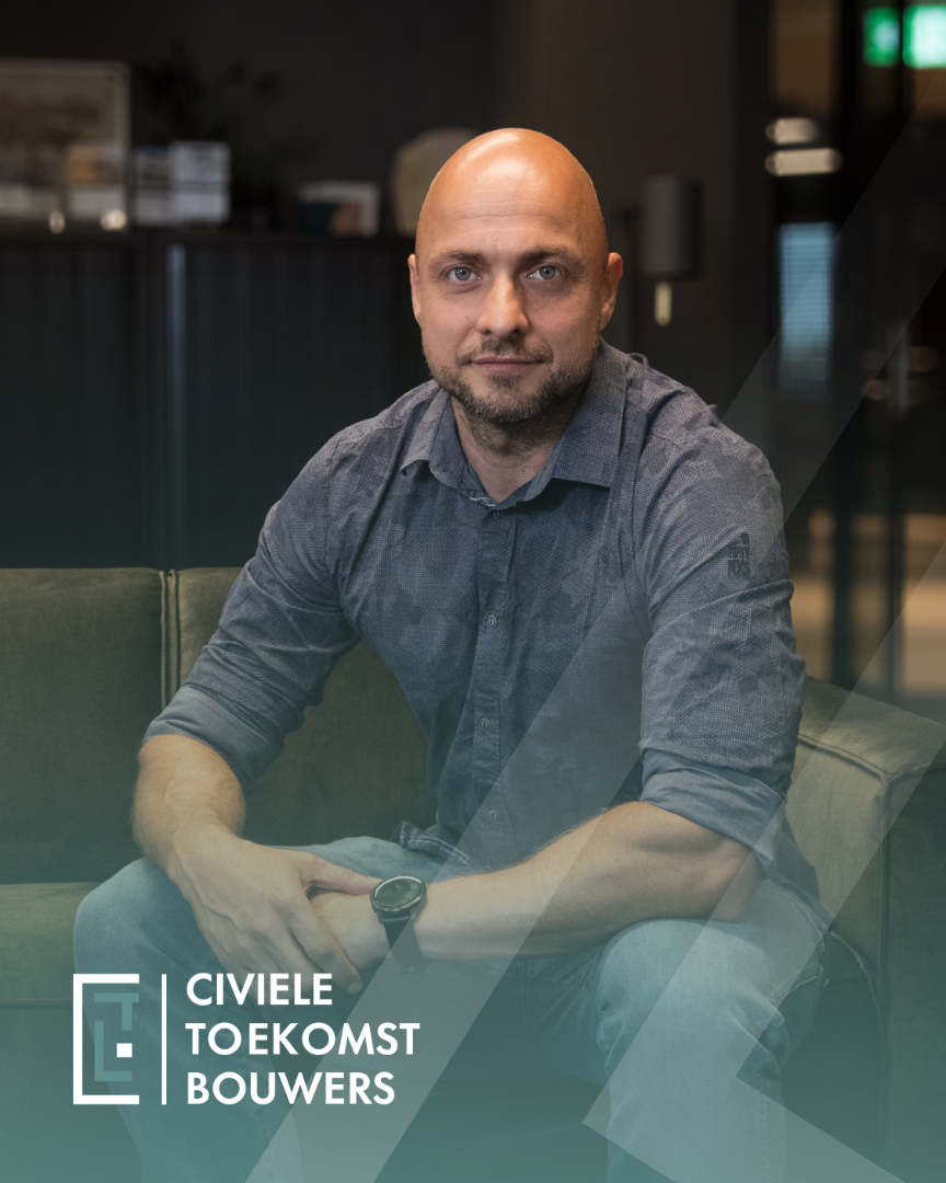 Stijn, Civiele Toekomstbouwer met een achtergrond in de zorg